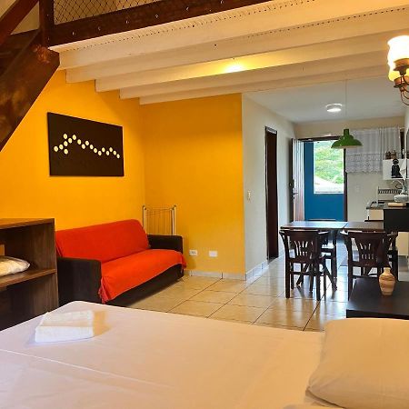 Delphin Apartamento 8 Ilhabela Extérieur photo